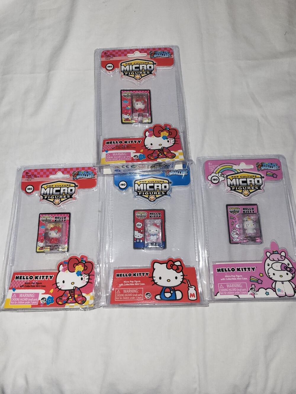 Hello Kitty Micro Figures - Picture 1 of 2